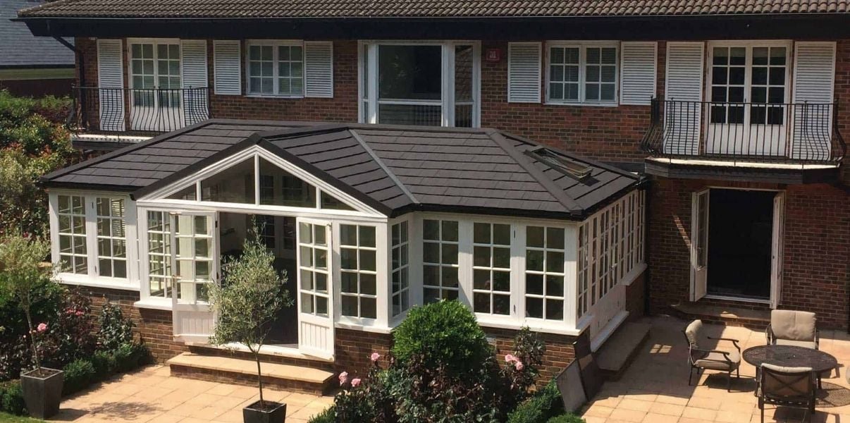 Summer Parties in Your Insulated Conservatory with Projects4Roofing