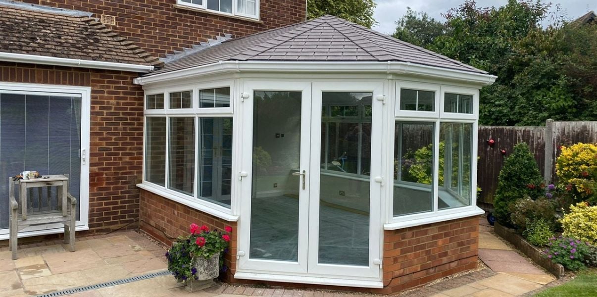 Beautiful insulated conservatory transformed by Projects4Roofing in Hitchin