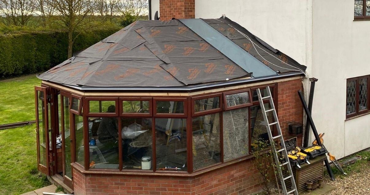 installing the insulated conservatory roof