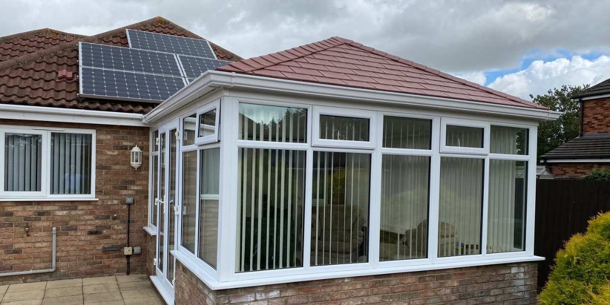 3 tips for deciding on the perfect conservatory roof replacement
